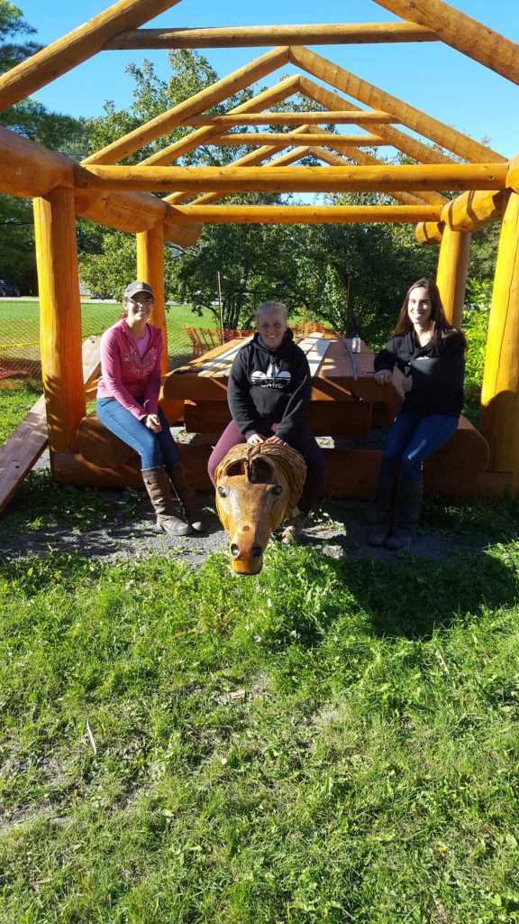 Jenna Mayhew, Zoe Richardson & Miranda Lepore - 3 true team members who came to support Team Oakhurst!